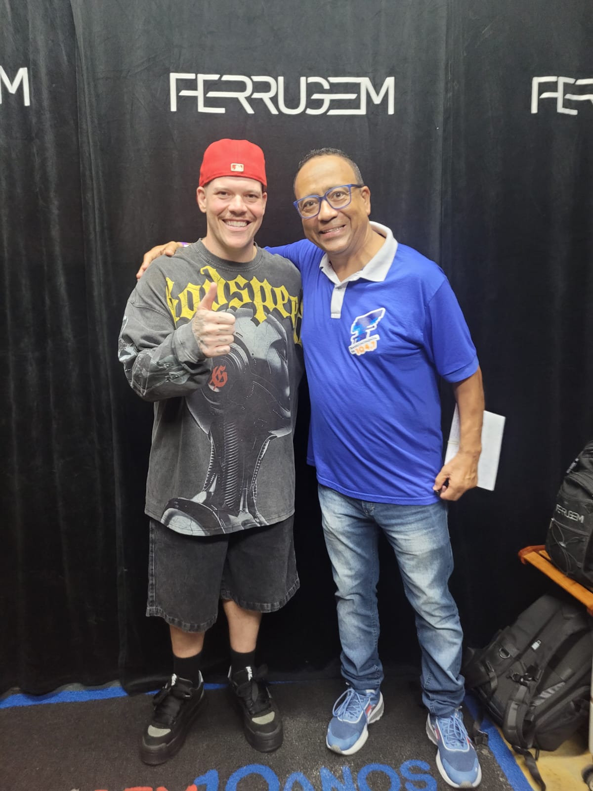 Acústico da Trans com ferrugem e Grupo Aballou